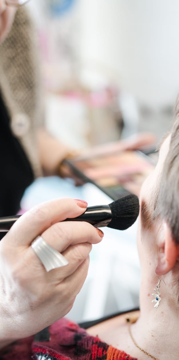 Meikkausta arkeen, juhliin ja valokuviin